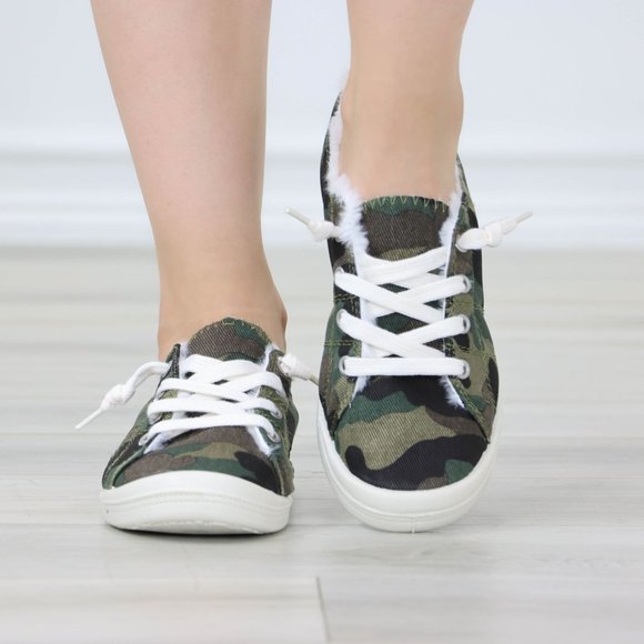 Shoes - Camouflage Women's Flat Sneakers Canvas Lace Up Round Toe Warm Knit Lining
